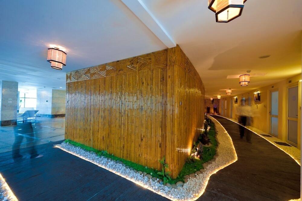 Muong Thanh Grand Hanoi Hotel Exterior foto