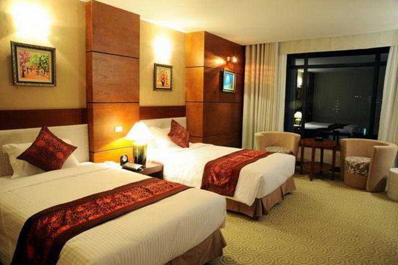 Muong Thanh Grand Hanoi Hotel Exterior foto